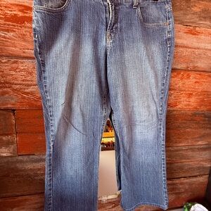 Bandolino Classic Blue Jeans